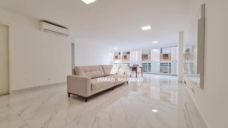 Imagem Apartamento com 3 Quartos à Venda, 146 m² em Praia Da Costa - Vila Velha Imagem Apartamento com 3 Quartos à Venda, 146 m² em Praia Da Costa - Vila Velha