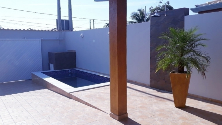 Imagem Casa com 2 Quartos à Venda, 180 m² em Jardim Ribamar - Peruíbe Imagem Casa com 2 Quartos à Venda, 180 m² em Jardim Ribamar - Peruíbe