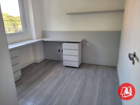 Imagem Apartamento com 1 Quarto à Venda, 34 m² em Petrópolis - Porto Alegre Imagem Apartamento com 1 Quarto à Venda, 34 m² em Petrópolis - Porto Alegre