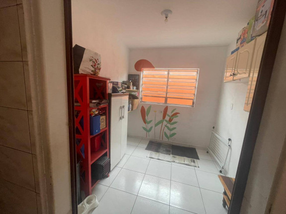 Imagem Casa com 3 Quartos à Venda, em Taboão - Diadema Imagem Casa com 3 Quartos à Venda, em Taboão - Diadema