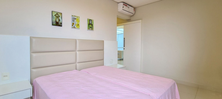 Imagem Casa com 6 Quartos à Venda,  em Riviera - Bertioga