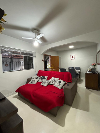 Imagem Casa com 3 Quartos à Venda, 200 m² em Barcelona - Serra
