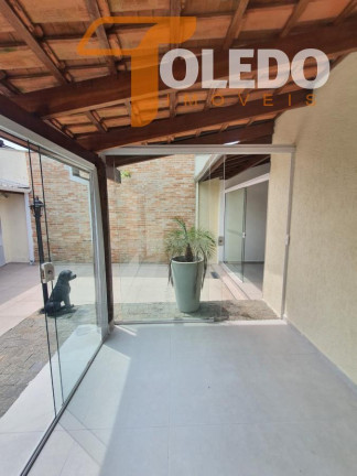 Imagem Casa com 3 Quartos à Venda, 150 m² em Jardim Casa Branca - Caraguatatuba Imagem Casa com 3 Quartos à Venda, 150 m² em Jardim Casa Branca - Caraguatatuba