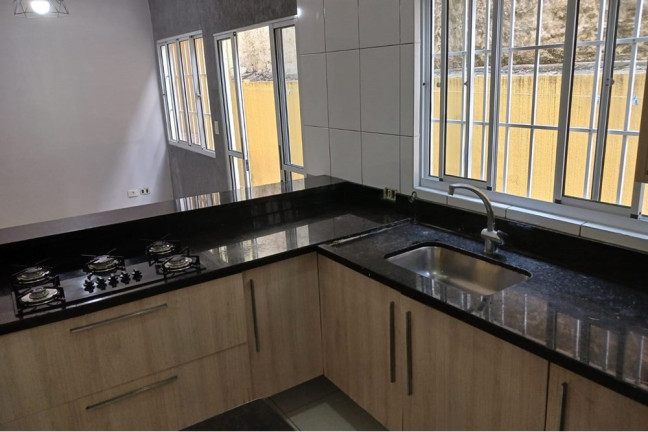 Imagem Casa com 2 Quartos para Alugar, 70 m² em Jardim Mangalot - São Paulo Imagem Casa com 2 Quartos para Alugar, 70 m² em Jardim Mangalot - São Paulo