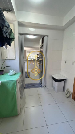 Imagem Apartamento com 4 Quartos à Venda, 136 m² em Jardim Armação - Salvador