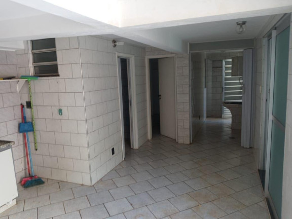 Imagem Sobrado com 3 Quartos à Venda, 180 m² em Centro - Botucatu