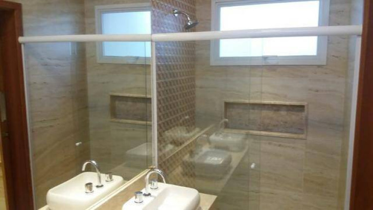 Imagem Casa de Condomínio com 3 Quartos à Venda, 200 m² em Iporanga - Sorocaba