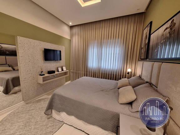 Imagem Apartamento com 4 Quartos à Venda, 217 m² em Meia Praia - Itapema Imagem Apartamento com 4 Quartos à Venda, 217 m² em Meia Praia - Itapema