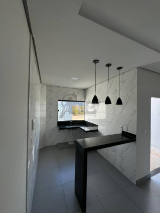 Imagem Casa com 3 Quartos à Venda, 120 m² em Jardim Primavera - Montes Claros