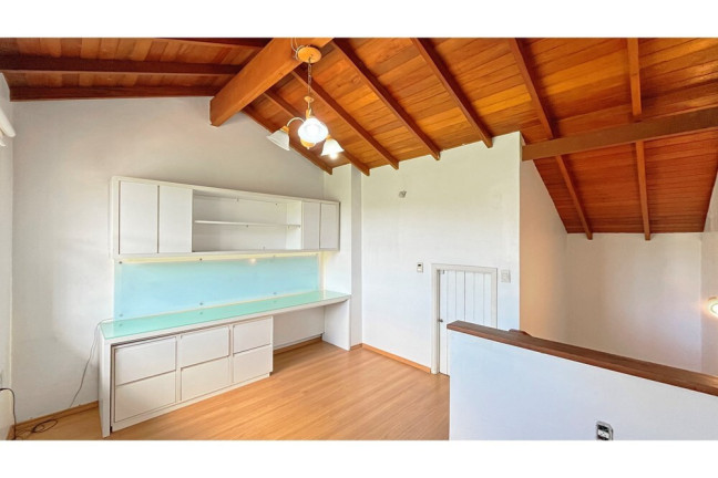 Imagem Casa com 3 Quartos à Venda,  em Aberta Dos Morros - Porto Alegre
