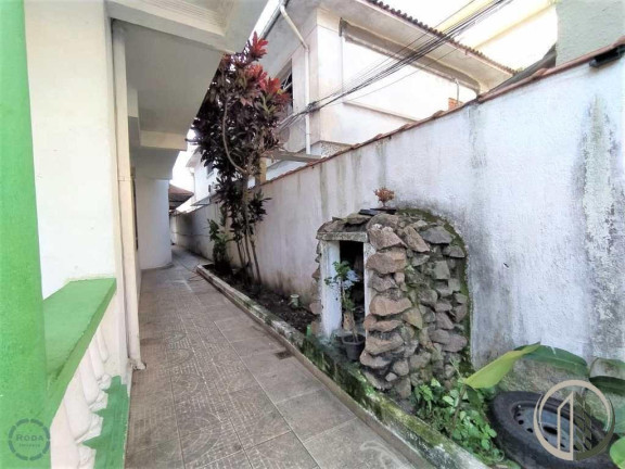 Imagem Casa com 4 Quartos à Venda, 357 m² em Campo Grande - Santos