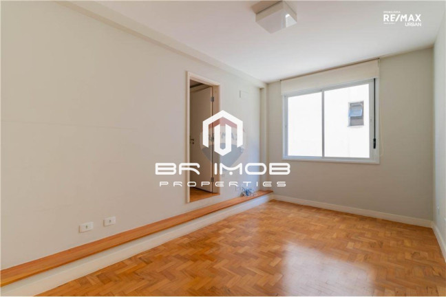 Imagem Imóvel com 3 Quartos à Venda, 248 m² em Jardim Paulista - São Paulo Imagem Imóvel com 3 Quartos à Venda, 248 m² em Jardim Paulista - São Paulo