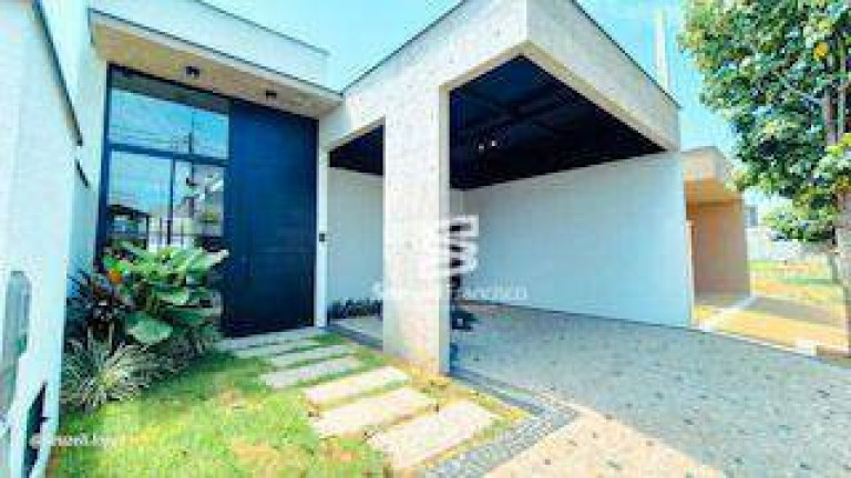Casa com 3 Quartos à Venda, 130 m² em água Branca - Piracicaba