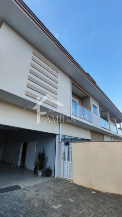 Imagem Sobrado com 5 Quartos à Venda, 120 m² em Boehmerwald - Joinville
