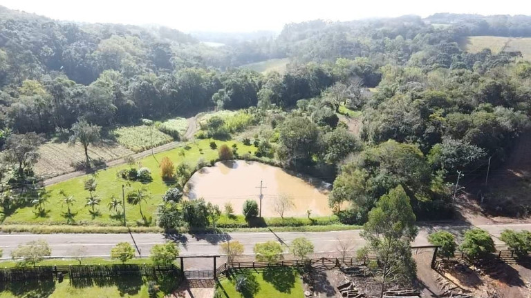 Imagem Chácara com 3 Quartos à Venda, 170 m² em Linha Santa Cruz - Santa Cruz Do Sul Imagem Chácara com 3 Quartos à Venda, 170 m² em Linha Santa Cruz - Santa Cruz Do Sul