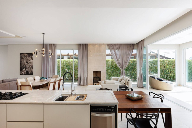 Imagem Casa com 4 Quartos à Venda, 450 m² em Camboriú