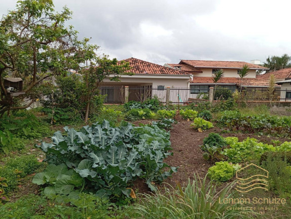 Imagem Casa com 3 Quartos à Venda, 822 m² em Centro - Balneário Barra Do Sul Imagem Casa com 3 Quartos à Venda, 822 m² em Centro - Balneário Barra Do Sul