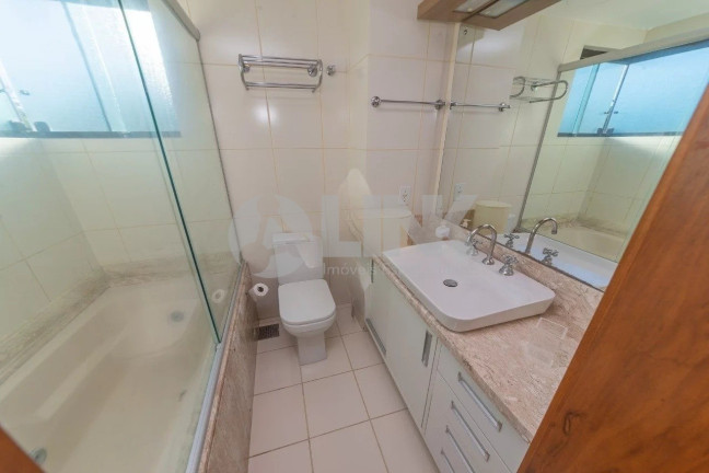 Imagem Apartamento com 1 Quarto à Venda, 64 m² em Bela Vista - Porto Alegre Imagem Apartamento com 1 Quarto à Venda, 64 m² em Bela Vista - Porto Alegre