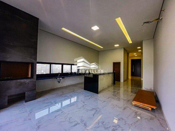 Imagem Casa com 3 Quartos à Venda, 230 m² em Aeroclube - Porto Velho