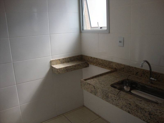 Imagem Imóvel com 2 Quartos à Venda, 45 m² em Maria Helena - Belo Horizonte