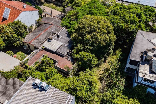 Imagem Terreno à Venda, 360 m² em Vila Ipiranga - Porto Alegre Imagem Terreno à Venda, 360 m² em Vila Ipiranga - Porto Alegre