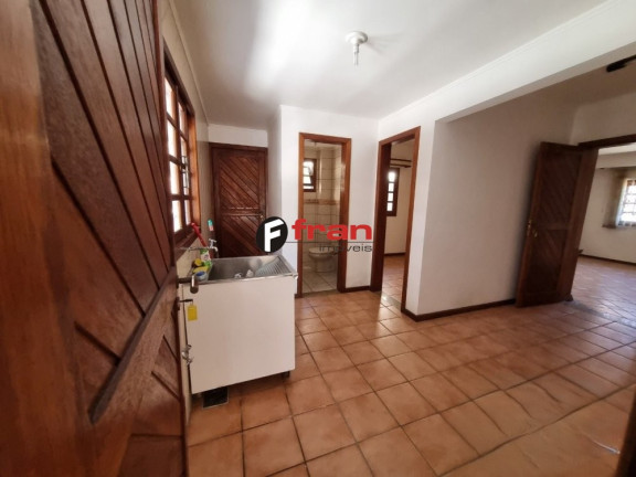 Imagem Casa com 6 Quartos à Venda, 291 m² em Córrego Grande - Florianópolis