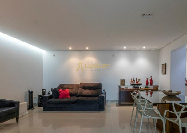 Imagem Imóvel com 4 Quartos à Venda, 134 m² em Vila Da Serra - Nova Lima Imagem Imóvel com 4 Quartos à Venda, 134 m² em Vila Da Serra - Nova Lima