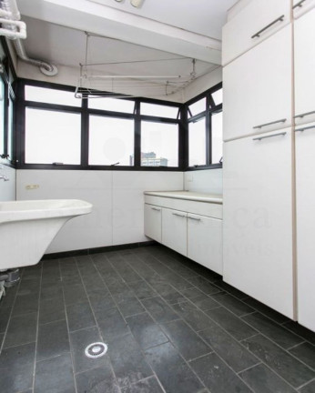 Imagem Apartamento com 1 Quarto à Venda, 130 m² em Pinheiros - São Paulo Imagem Apartamento com 1 Quarto à Venda, 130 m² em Pinheiros - São Paulo
