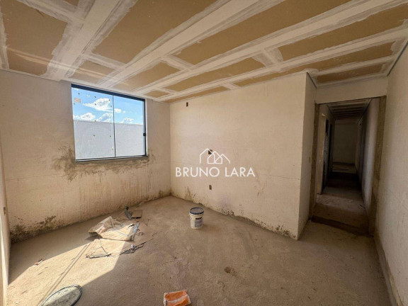 Imagem Casa com 3 Quartos à Venda, 80 m² em Guaruja Mansões - Betim