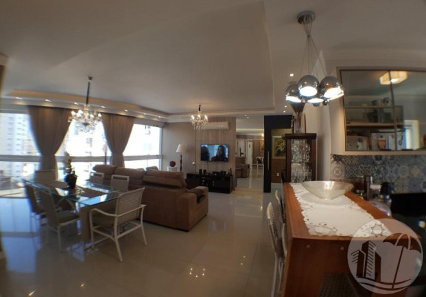 Imagem Apartamento com 3 Quartos à Venda, 136 m² em Centro - Balneário Camboriú