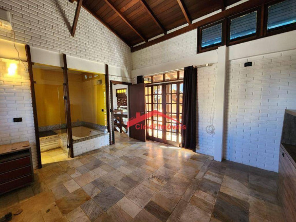 Imagem Casa com 3 Quartos para Alugar, 269 m² em Floresta - Joinville Imagem Casa com 3 Quartos para Alugar, 269 m² em Floresta - Joinville