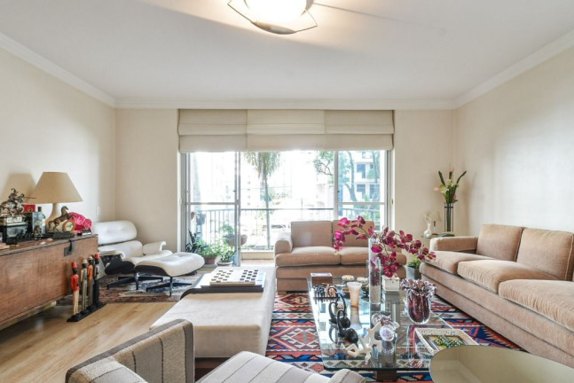 Imagem Apartamento com 3 Quartos à Venda, 176 m² em Moema - São Paulo