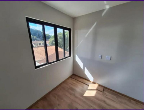Imagem Sobrado com 2 Quartos à Venda, 100 m² em Santa Cândida - Curitiba Imagem Sobrado com 2 Quartos à Venda, 100 m² em Santa Cândida - Curitiba