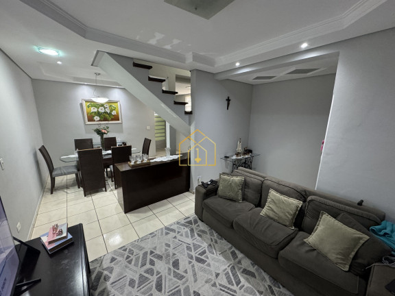 Sobrado com 3 Quartos à Venda, 177 m² em Jardim Stella - Santo André