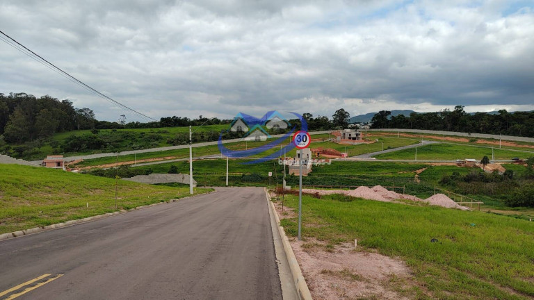 Terreno à Venda, 250 m² em Recanto Quarto Centenário - Jundiaí