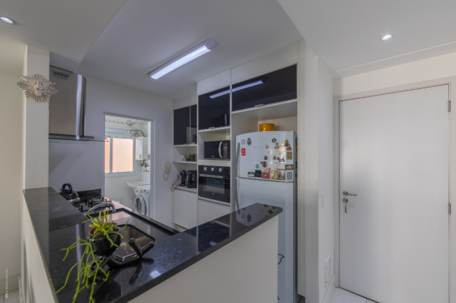 Imagem Apartamento com 2 Quartos à Venda, 66 m² em Vila Suzana - São Paulo