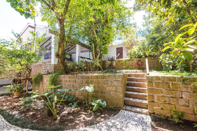 Imagem Imóvel com 3 Quartos à Venda, 137 m² em Cacupé - Florianópolis