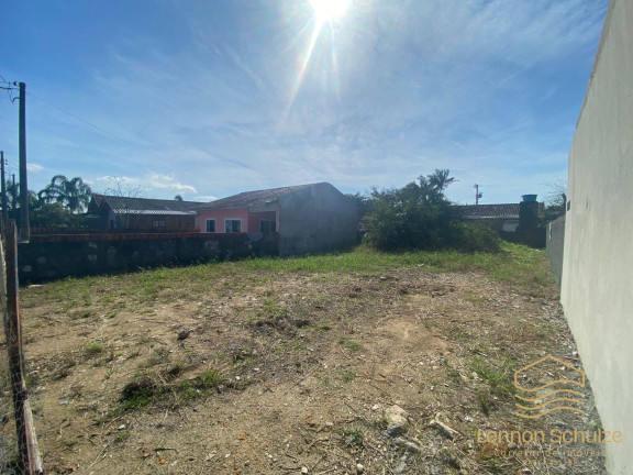Terreno à Venda, 300 m² em Centro - Balneário Barra Do Sul
