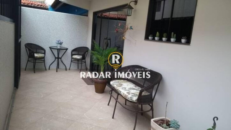 Imagem Casa com 3 Quartos à Venda, 180 m² em Jardim Caiçara - Cabo Frio