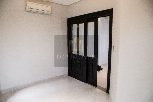 Imagem Sobrado com 5 Quartos à Venda, 1.000 m² em Jardim Das Colinas - São José Dos Campos Imagem Sobrado com 5 Quartos à Venda, 1.000 m² em Jardim Das Colinas - São José Dos Campos