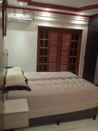 Imagem Casa com 4 Quartos à Venda, 300 m² em Cajuru Do Sul - Sorocaba Imagem Casa com 4 Quartos à Venda, 300 m² em Cajuru Do Sul - Sorocaba