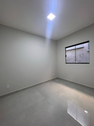 Imagem Casa com 3 Quartos à Venda, 104 m² em Jardim Suíço - Anápolis