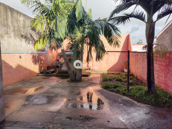 Imagem Casa com 3 Quartos à Venda, 114 m²