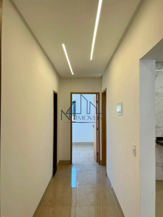 Imagem Casa com 3 Quartos à Venda, 300 m² em Setor Grajaú - Goiânia