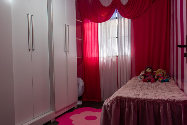 Imagem Casa com 3 Quartos à Venda, 400 m² em Guaratiba - Rio De Janeiro