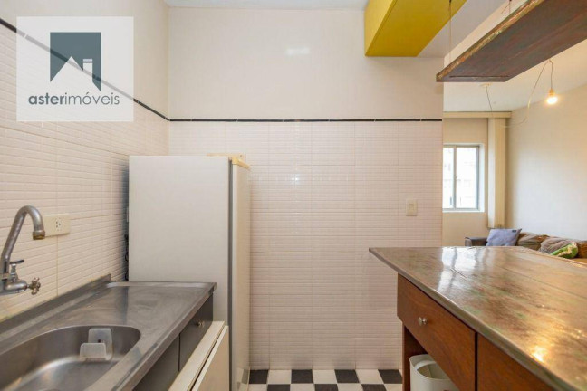 Imagem Studio com 1 Quarto à Venda ou Locação, 33 m² em Champagnat - Curitiba