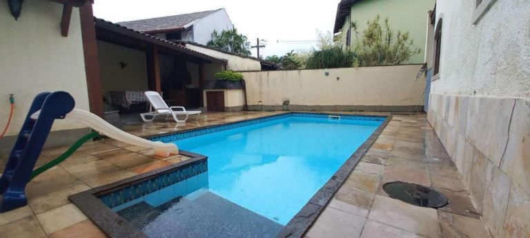 Imagem Casa com 4 Quartos à Venda, 350 m² em Anil - Rio De Janeiro Imagem Casa com 4 Quartos à Venda, 350 m² em Anil - Rio De Janeiro