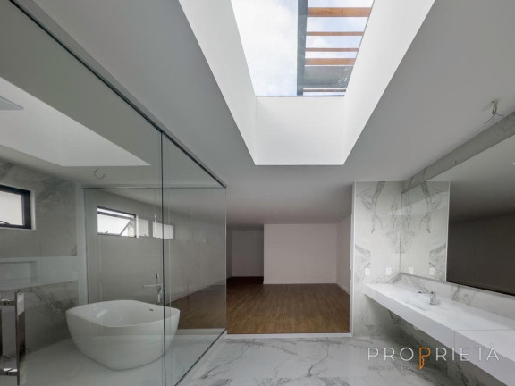 Imagem Casa de Condomínio com 5 Quartos à Venda, 750 m² em Barra Da Tijuca - Rio De Janeiro Imagem Casa de Condomínio com 5 Quartos à Venda, 750 m² em Barra Da Tijuca - Rio De Janeiro