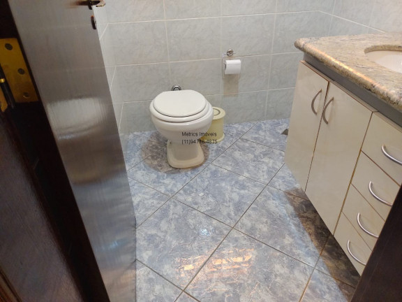 Imagem Imóvel com 3 Quartos à Venda,  em Vila Jeriva - Várzea Paulista