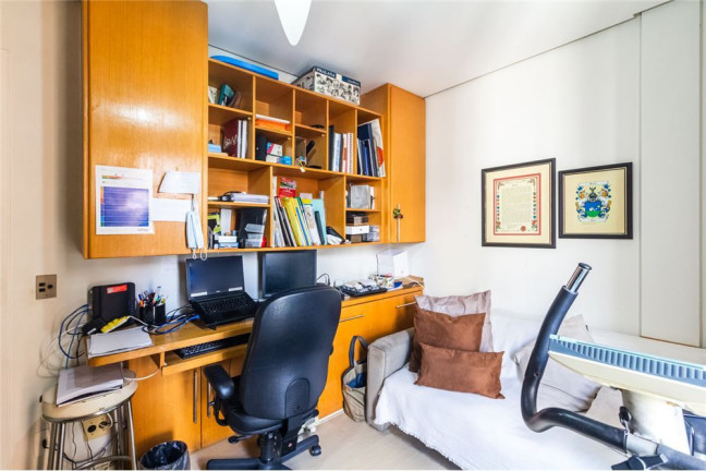 Imagem Imóvel com 4 Quartos à Venda, em Brooklin Paulista - São Paulo Imagem Imóvel com 4 Quartos à Venda, em Brooklin Paulista - São Paulo